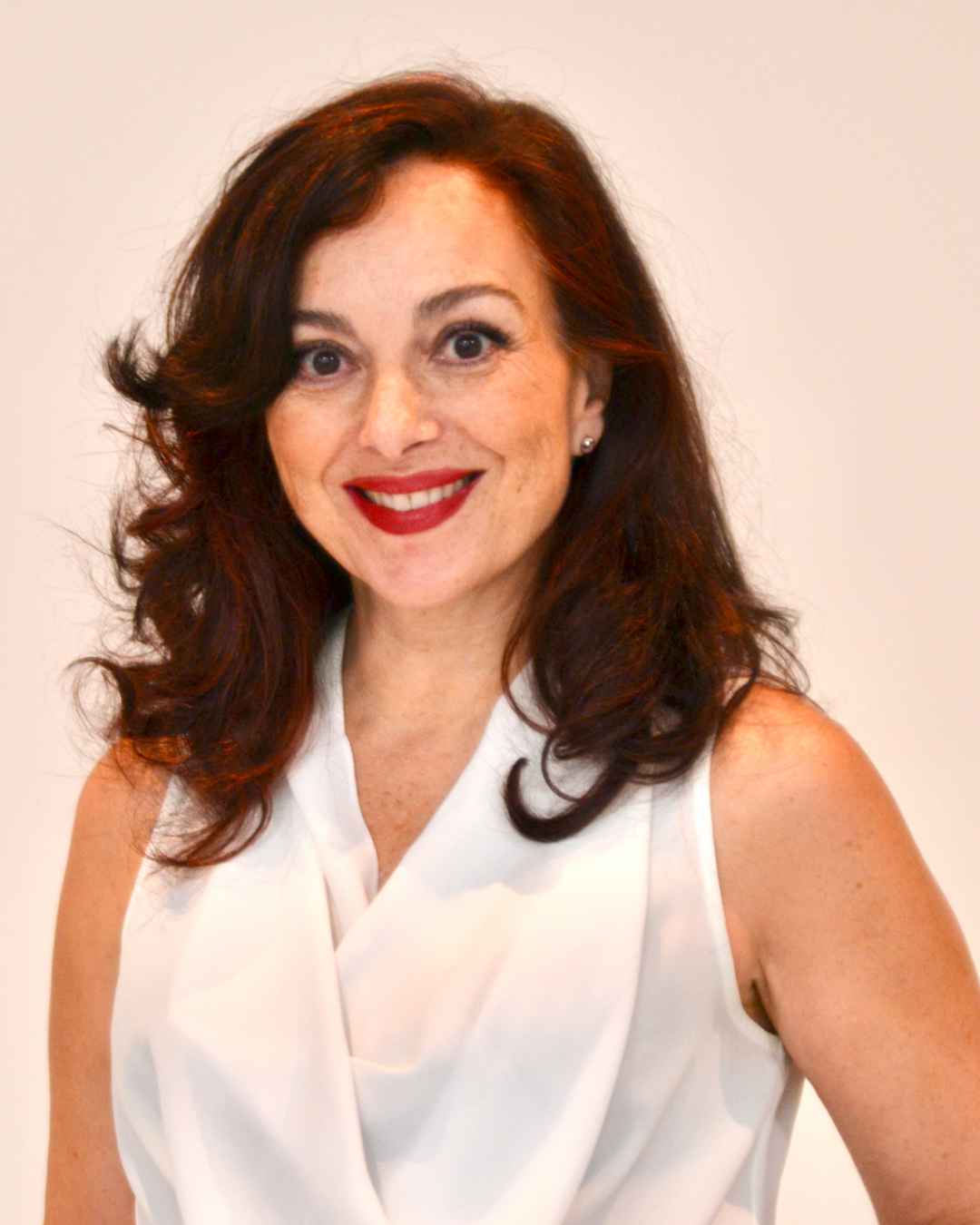 Dr Sofia Karapataki demonstrated that, with Patent™ implants, successful long-term restorations can be achieved in daily practice. In a groundbreaking retrospective study, she observed impressive results of over 90 inserted Patent™ implants over a functional period of five to 12 years: even after 12 years, none of these showed signs of peri-implantitis.